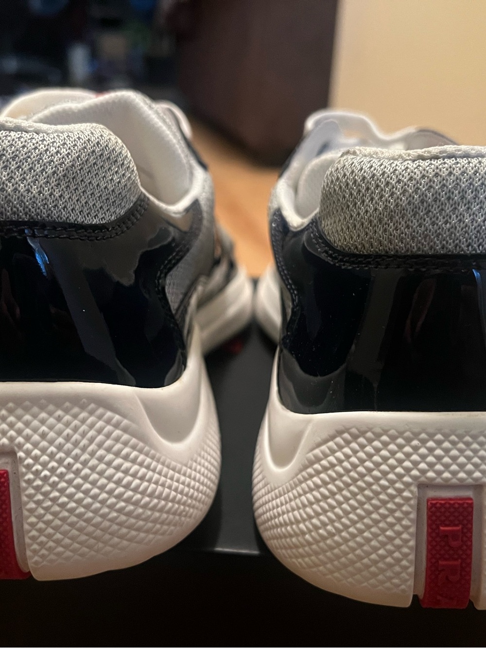 Prada Men’s Navy, White and Gray Low-Top Sneakers Size 9 - Picture 5 of 13